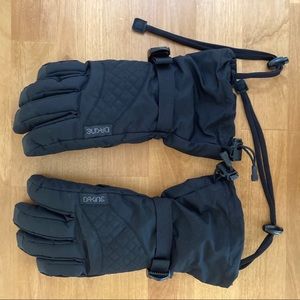 New Dakine snow sport gloves waterproof